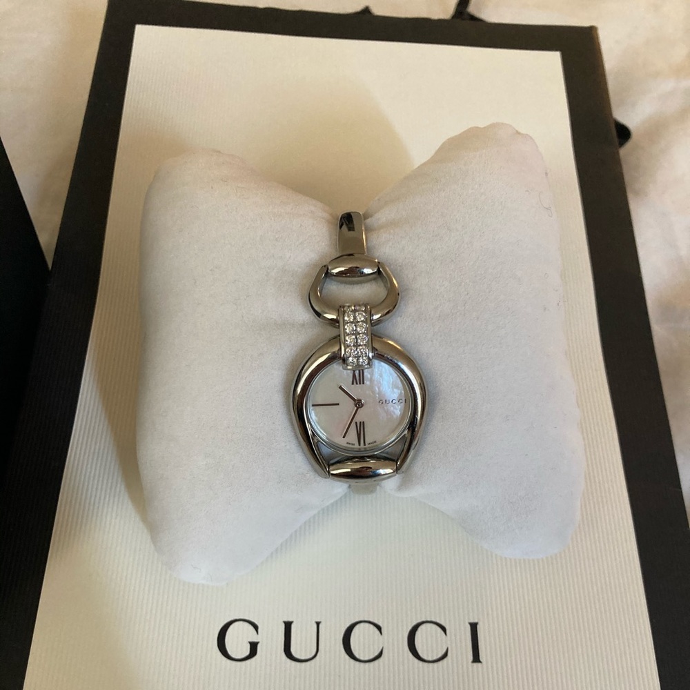 Gucci Horsebit, Mother of Pearl & Diamond Watch ⌚️